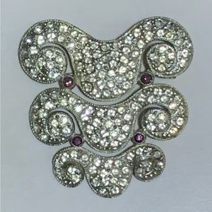 Antique Cast Unsigned Brooch